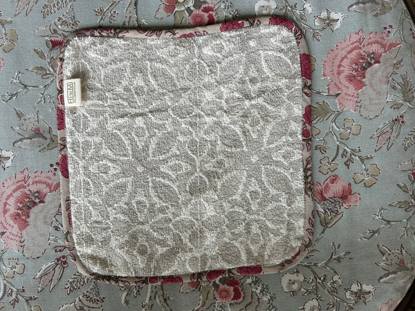Fluffy towel handkerchief pink htm150520