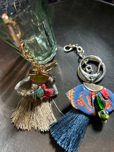 Indian ribbon x tassel glitter 3way keychain blue htm150342