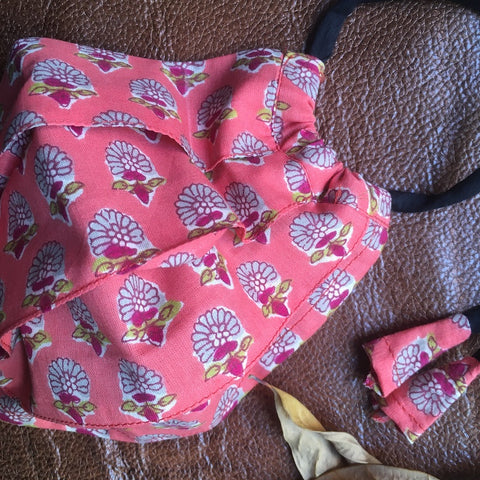 インド綿のプリーツマスク　ピンクの花束　thm1511