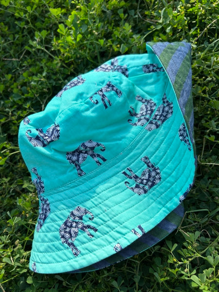 Indian cotton kids reversible hat/elephant in mint green thm150272